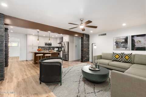 7030 N 12TH Street, Phoenix, AZ 85020