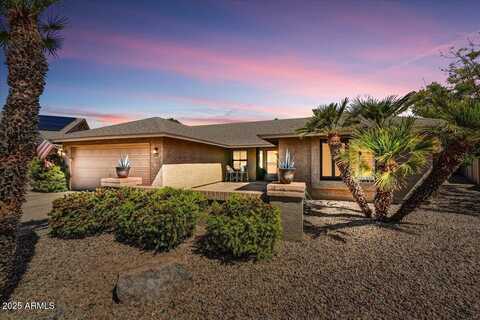 9226 W TOPEKA Drive, Peoria, AZ 85382