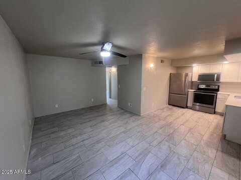 45 N PHYLLIS --, Mesa, AZ 85201