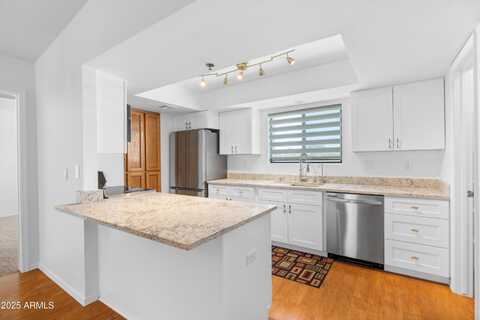 3031 N CIVIC CENTER Plaza, Scottsdale, AZ 85251