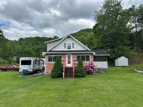 805 West Main Street, SOPHIA, WV 25921