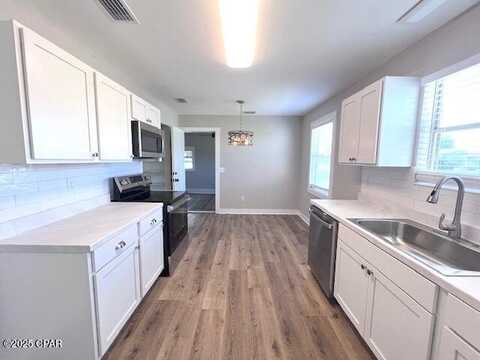 703 Amy Street, Lynn Haven, FL 32444