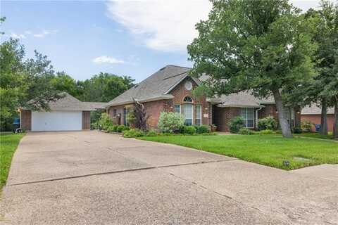1713 Cardinal Lane, College Station, TX 77845