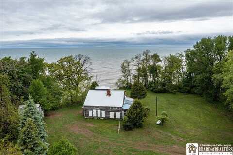 8227 Woodlawn Drive, Westfield, NY 14787