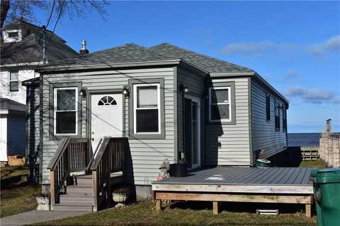 2060 Edgemere Drive, Greece, NY 14612