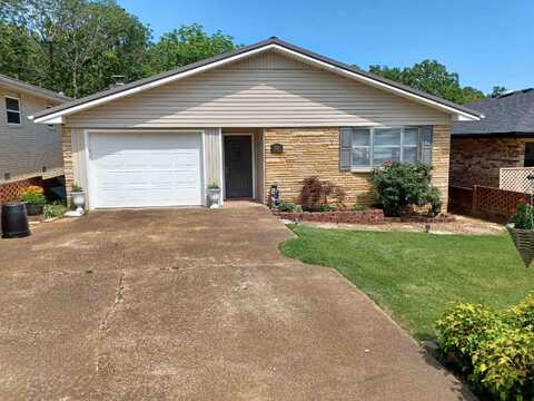 308 Parliament Drive, Horseshoe Bend, AR 72512