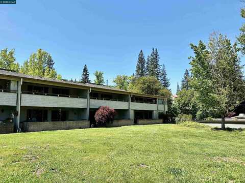 3301 Tice Creek Dr, Walnut Creek, CA 94595