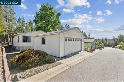 10207 Timberland Drive, Grass Valley, CA 95949