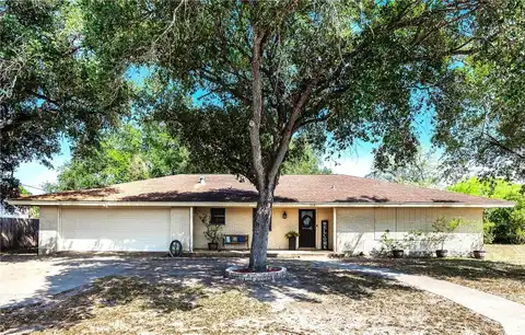 1018 Cook, Odem, TX 78370