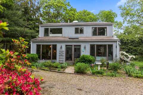 621 Locustfield Road, East Falmouth, MA 02536