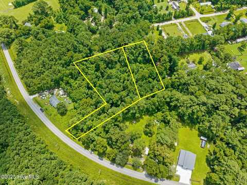 835 Tuttles Grove Road, Beaufort, NC 28516