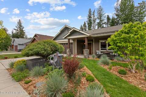 305 Maddie Ln, Sandpoint, ID 83864