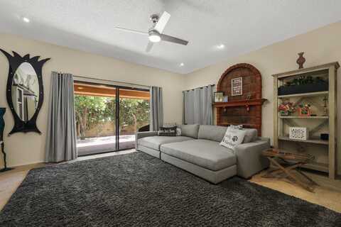 44695 Monaco Circle, Palm Desert, CA 92260