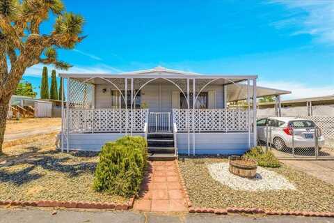 7425 Church Street, Yucca Valley, CA 92284