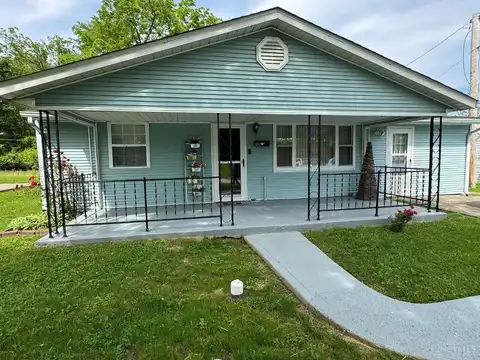 209 Orchard Circle, Blanchester, OH 45107