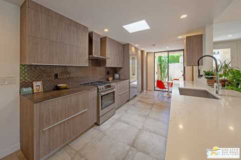 431 N Calle Rolph, Palm Springs, CA 92262