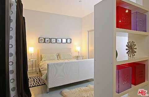 2216 Main St, Santa Monica, CA 90405