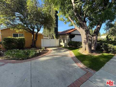 10229 N Jumilla Ave, Chatsworth, CA 91311