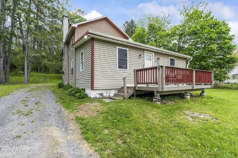 916 State Route 81, Coxsackie, NY 12042
