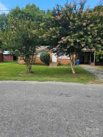 120 Booker Street, Wingate, NC 28112