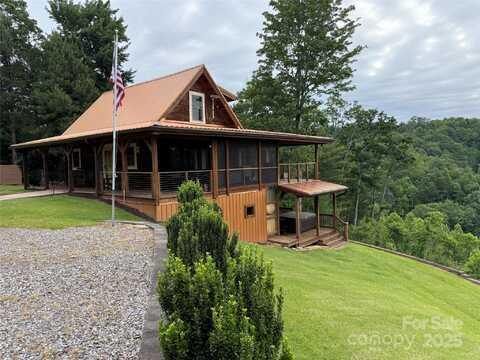 419 Woodpecker Road, Purlear, NC 28665