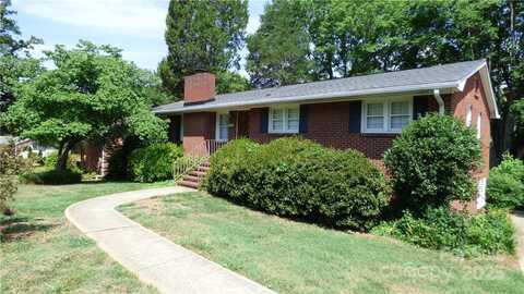 1245 Paddock Circle, Charlotte, NC 28209