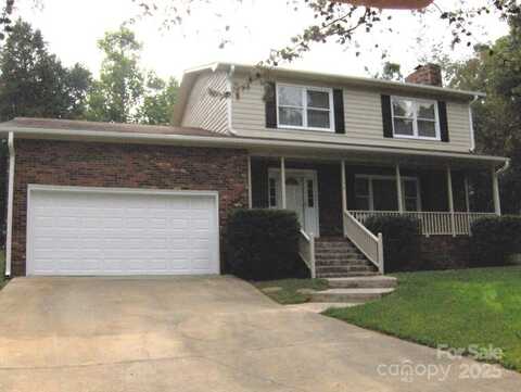 134 Crystal Circle, Mooresville, NC 28117