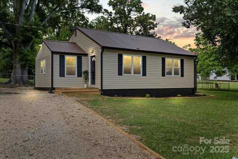 1055 Laurel Avenue, Lancaster, SC 29720