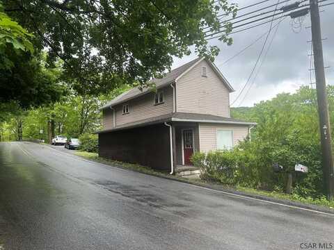 910 Rockville Rd., South Fork, PA 15956