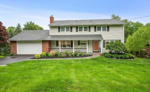 27 East Gate Road, Danbury, CT 06811