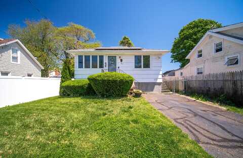 51 Palmetto Trail, East Haven, CT 06512