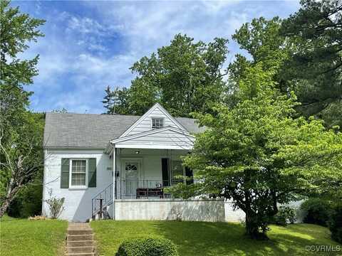 737 Jefferson Place, Petersburg, VA 23803