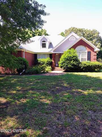 44 Summerview Drive, Jackson, TN 38305