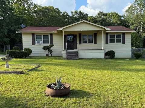 2303 Brown St., Dothan, AL 36303