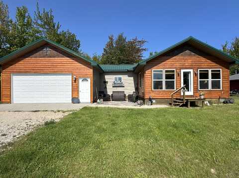 10421 N Whitefish Point RD, Paradise, MI 49768