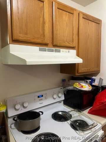 6403 Starbrook Drive, Fayetteville, NC 28304
