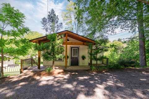 138/140 Sloan Street, Franklin, NC 28734