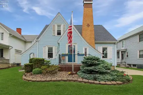 206 Lincoln Drive, Port Clinton, OH 43452