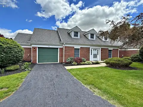 52 Towne And Country Drive, Tiffin, OH 44883
