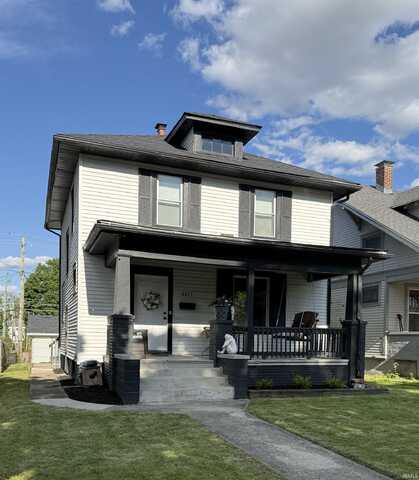 3117 Hoagland Avenue, Fort Wayne, IN 46807