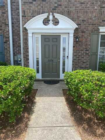2858 Parkway Close, Lithonia, GA 30058