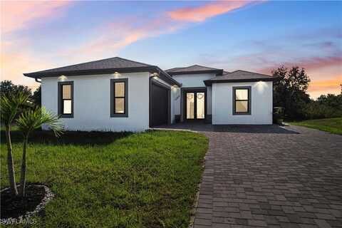 6005 Beth Avenue N, Lehigh Acres, FL 33971