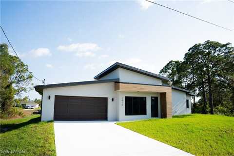 2815 45th Street W, Lehigh Acres, FL 33971