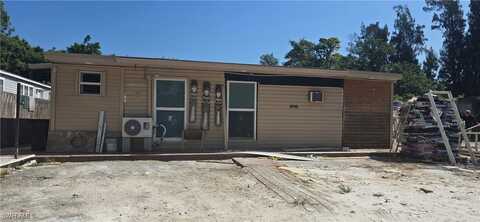4975 Holly Drive, Fort Myers, FL 33905