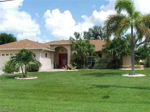 613 SE 21st Street, Cape Coral, FL 33990