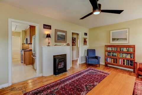 923 W Clark Street, Livingston, MT 59047
