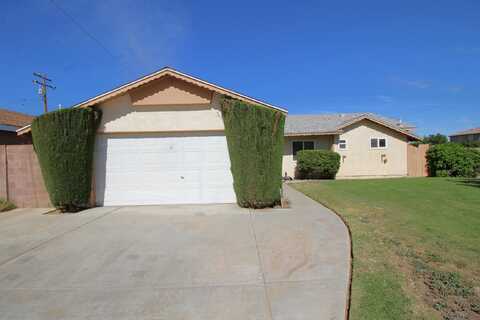 45581 Sancroft Avenue, Lancaster, CA 93535