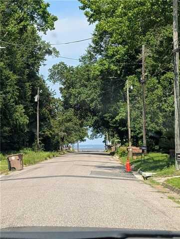 1315 Stewart Road, Mobile, AL 36605