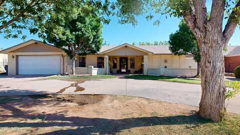 492 Country Oaks Drive, El Paso, TX 79932