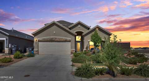 1033 Summer Lake Street, Horizon City, TX 79928